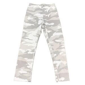 Layer 8 White and gray leggings size XS.      A258